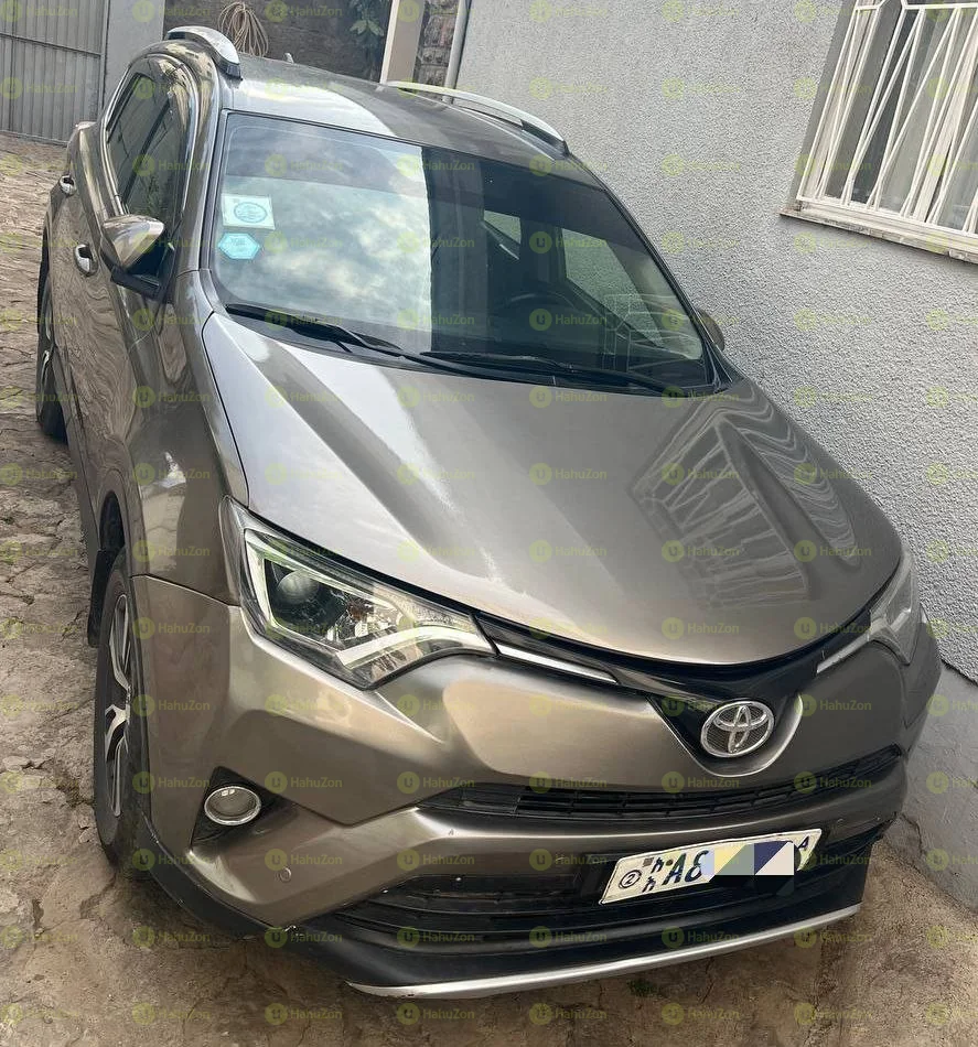 2016 Model-Toyota Rav4