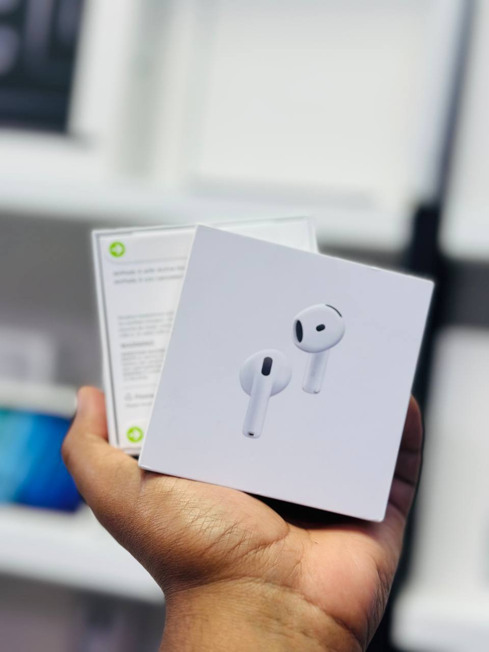 AirPod 4