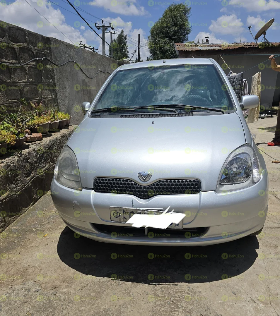 2001 Model-Toyota Vitz