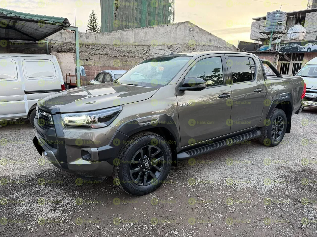 2022 Model-Toyota Hiluxe Double Cab