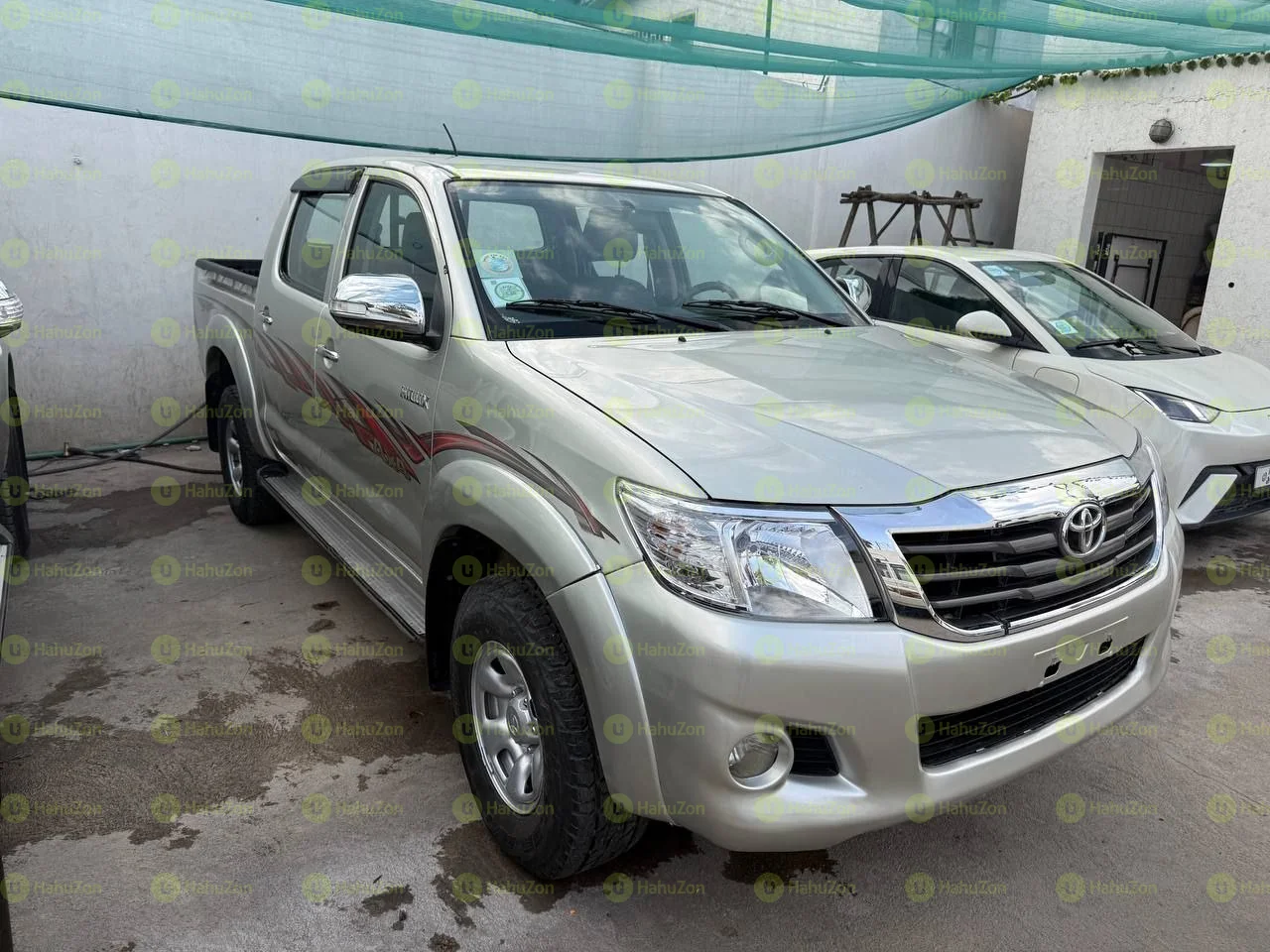 2014 Model-Toyota Hiluxe Double Cab