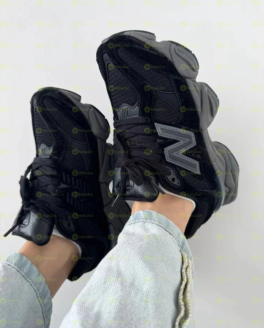 New Balance 9060 Woman's Shoes