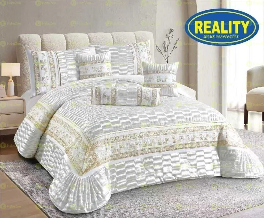 Seven Pcs Comforter Set