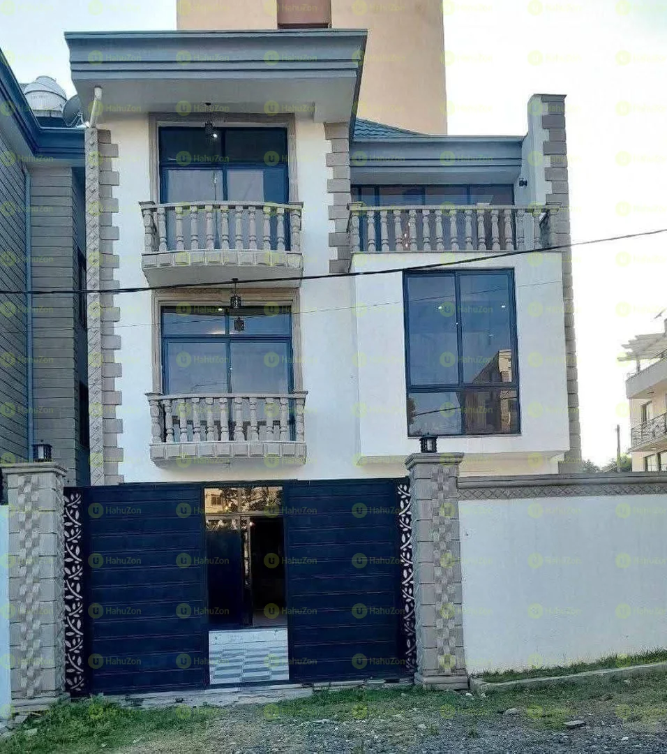 200 ካሬ የሚሸጥ ዘመናዊ G+2 ቤት በአያት
