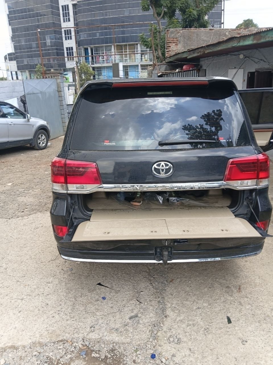 2009 Model-Toyota Landcruiser V.XR