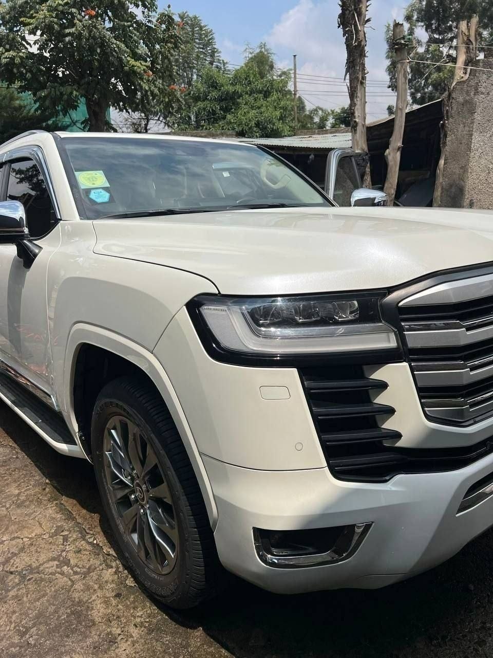 2022 Model-Toyota Land Cruiser  VXR