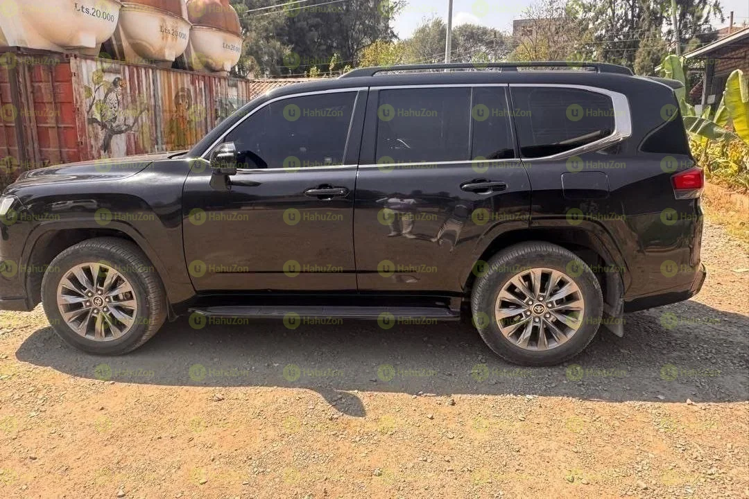 2023 Model-Toyota Land Cruiser  VXR