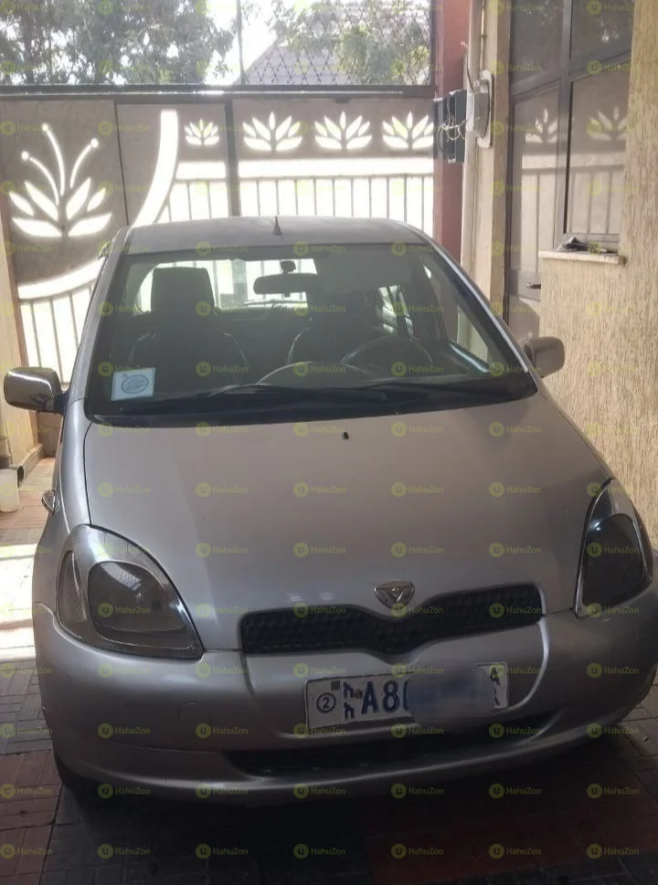 2000 Model-Toyota Vitz
