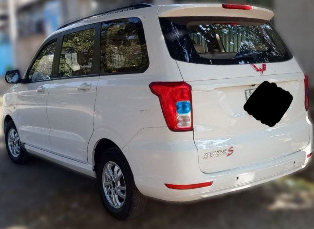 2023 Model-Hongguang S wuling