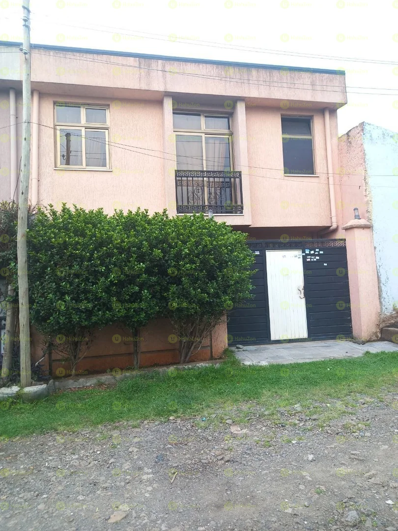 75 ካሬ የሚሸጥ G+1 ቤት በአያት