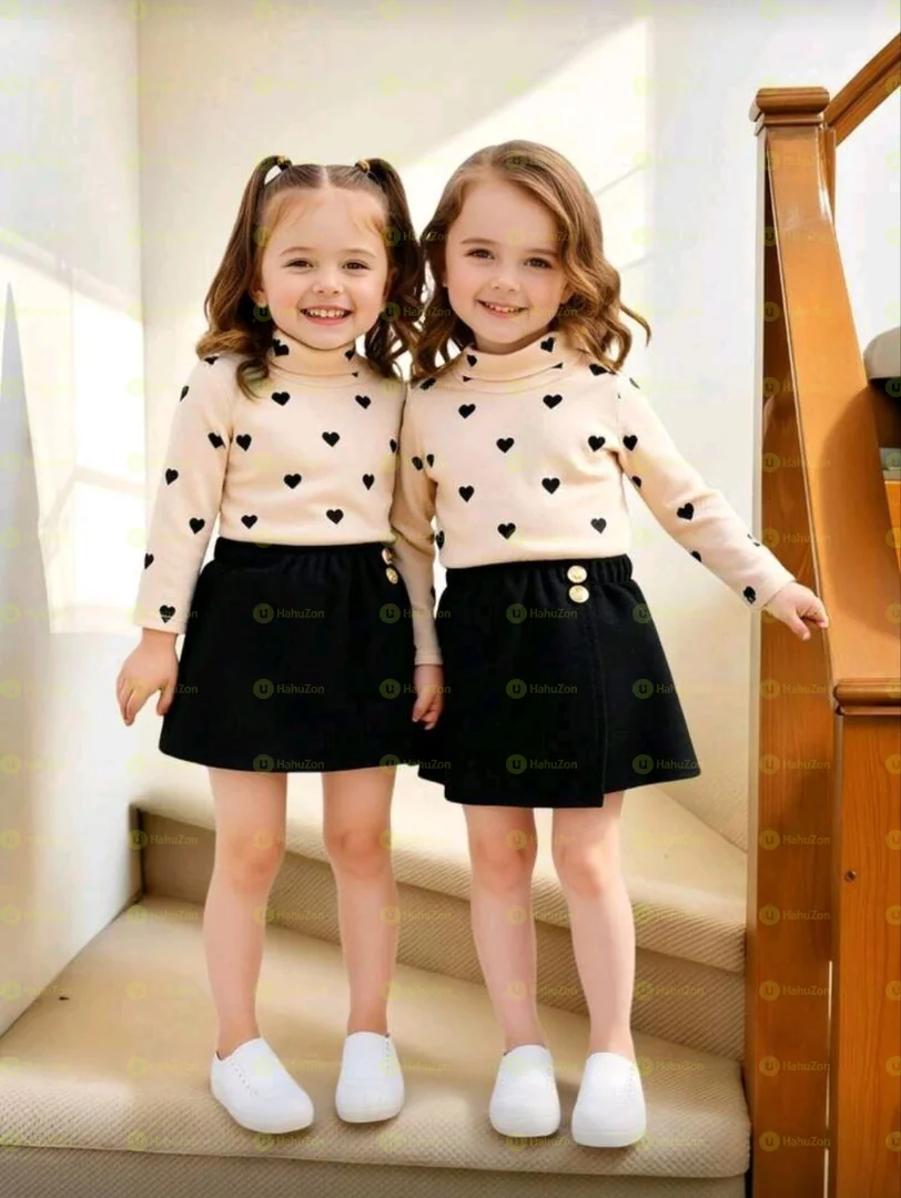 Girls Heart Pattern Collar T-shirt and Skirt Set
