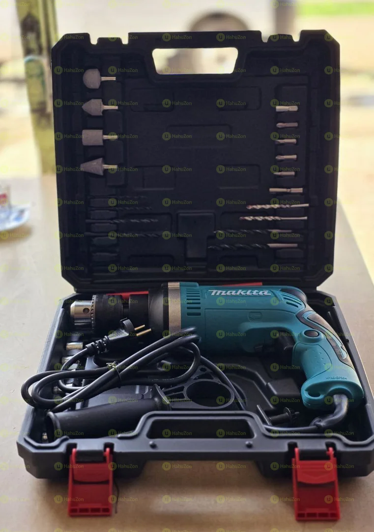 MAKITA IMPACT DRILL WITH FULL ACCESSORIES