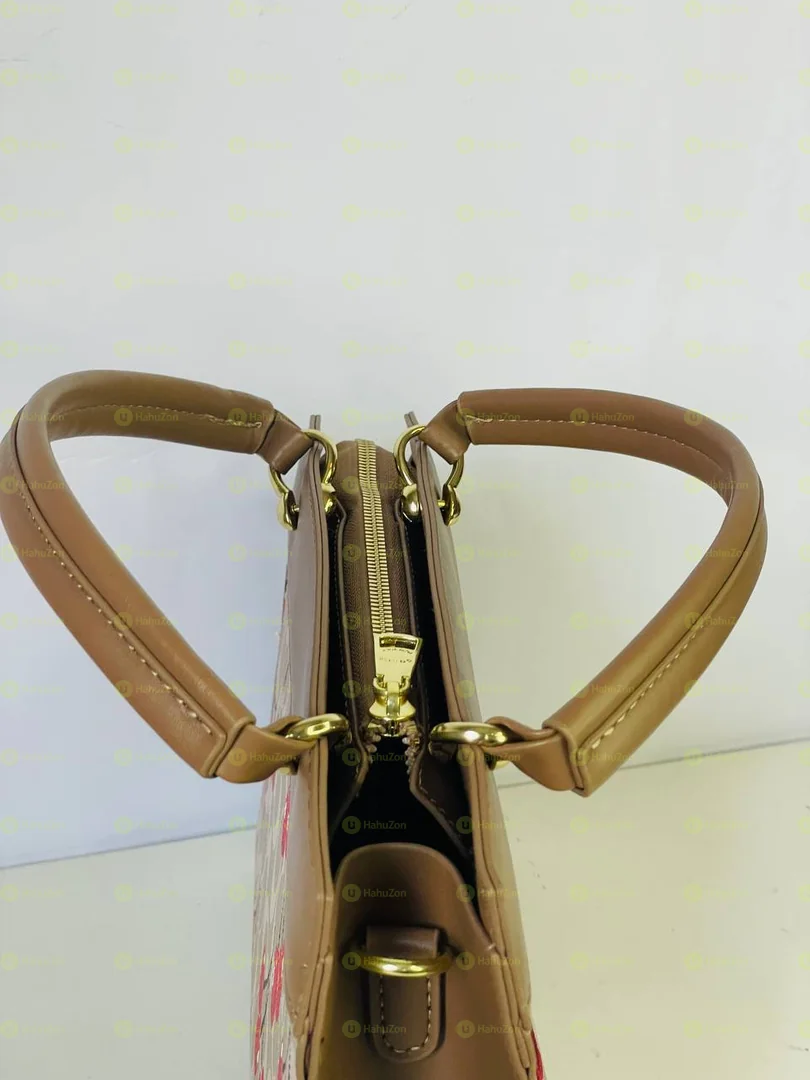 Coach New York Women's Hand Bag