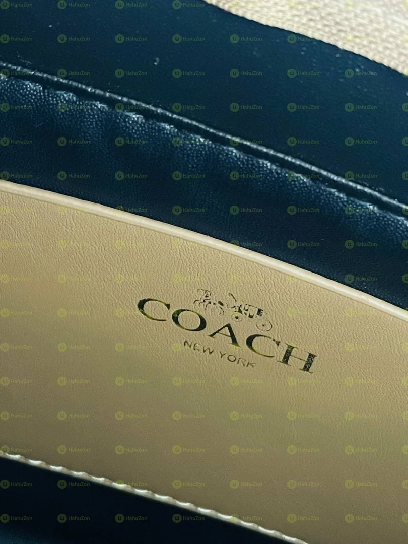 Coach New York Women's Hand Bag
