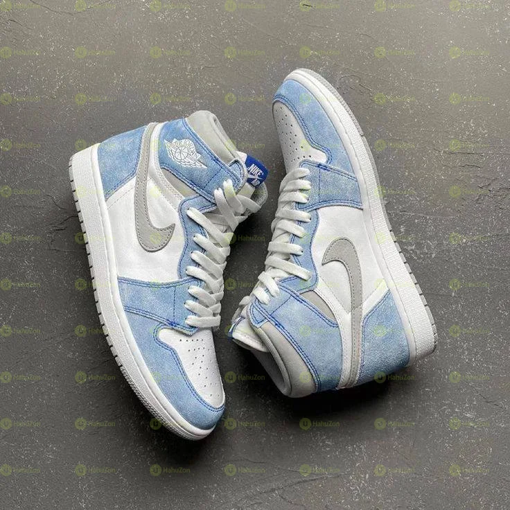 Nike Air Jordan 1 High OG Hyper Royal Blue Men's Shoes