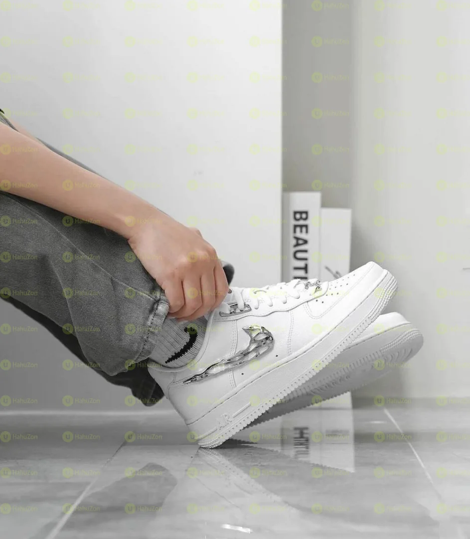 Nike Air Force 1 Men's Shoes