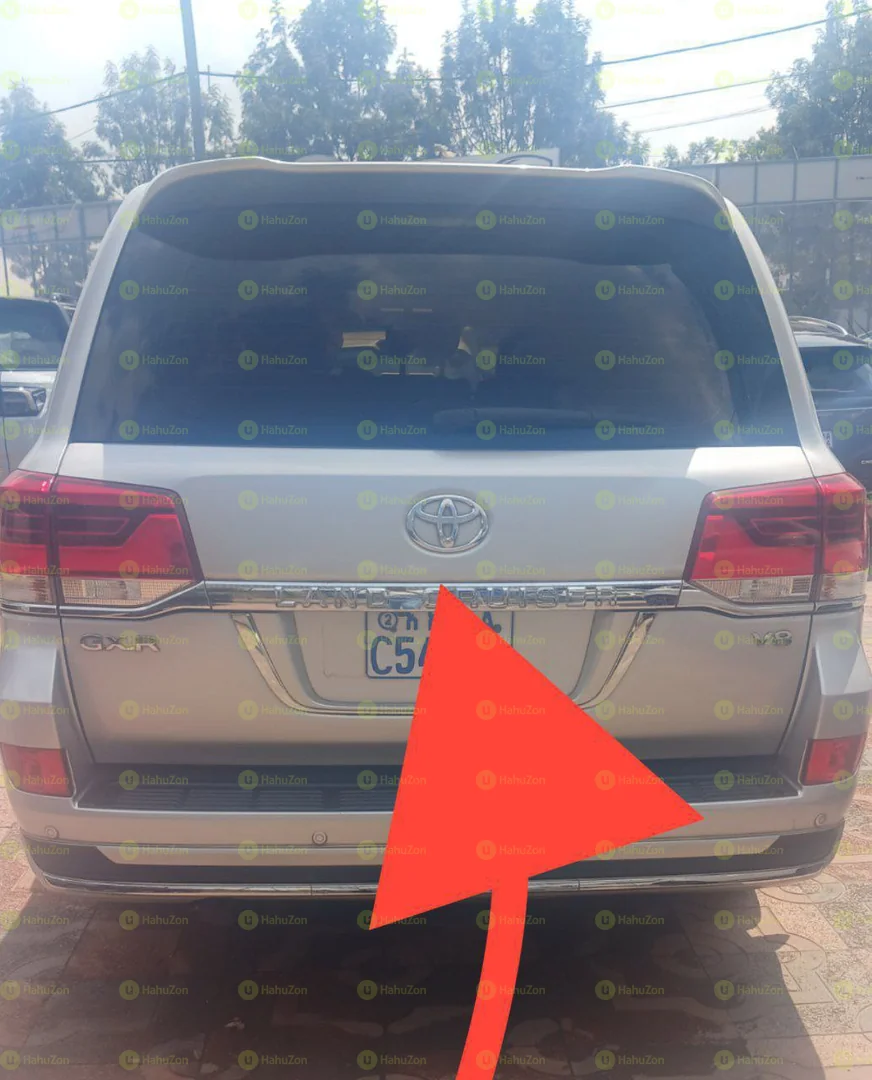 2019 Model-Toyota Land Cruiser - VXR