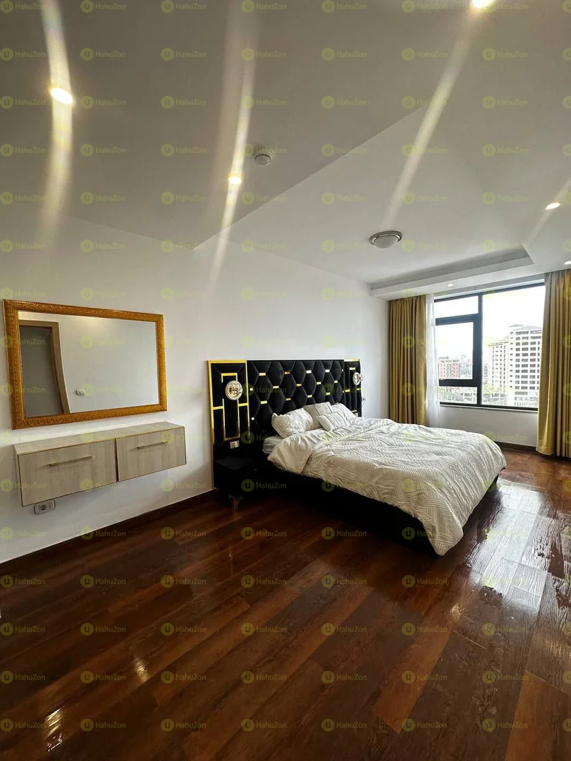 160m2 Apartment For Sell