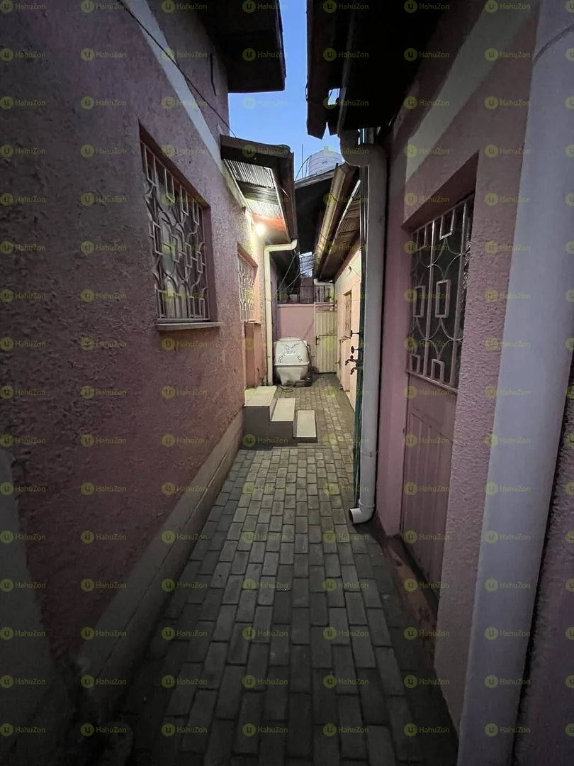 160 ካሬ የሚሸጥ ቪላ ቤት በጃክሮስ