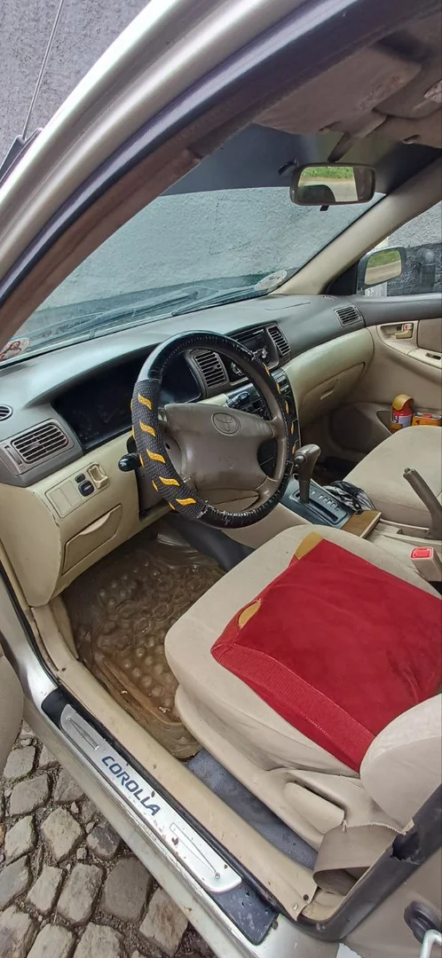 2003 Model-Toyota Corolla