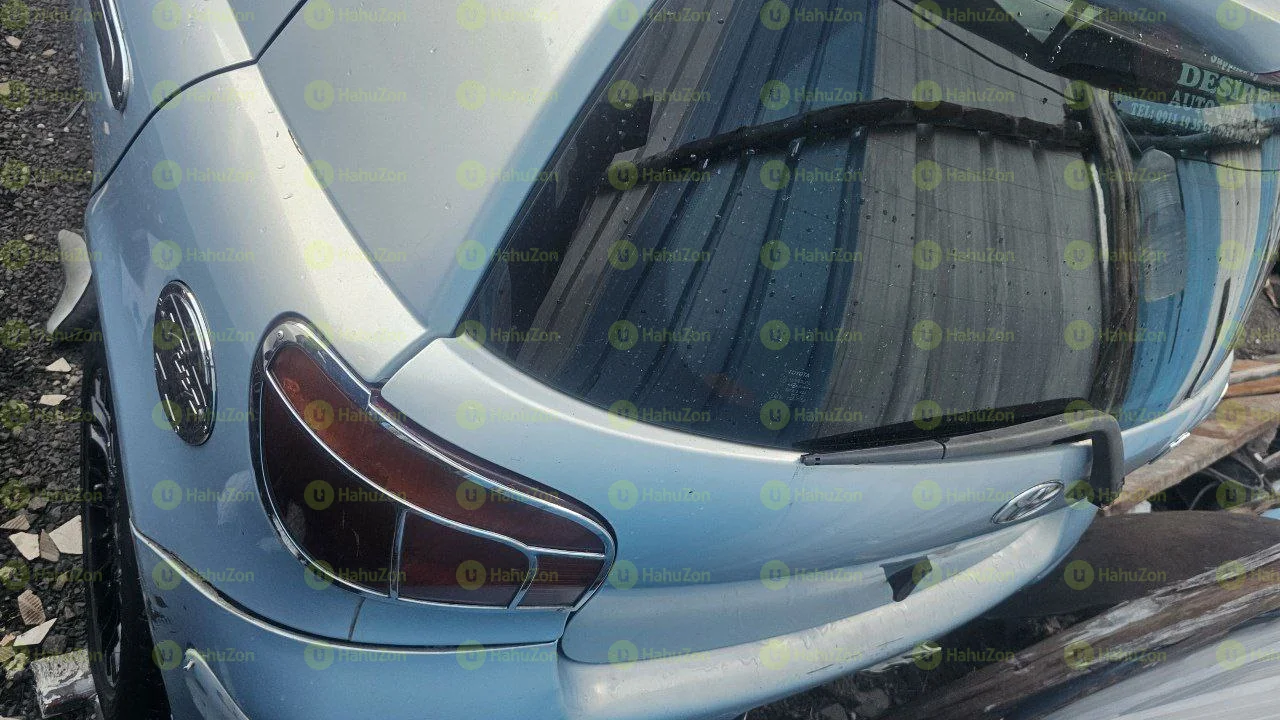 2004 Model-Toyota Vitz