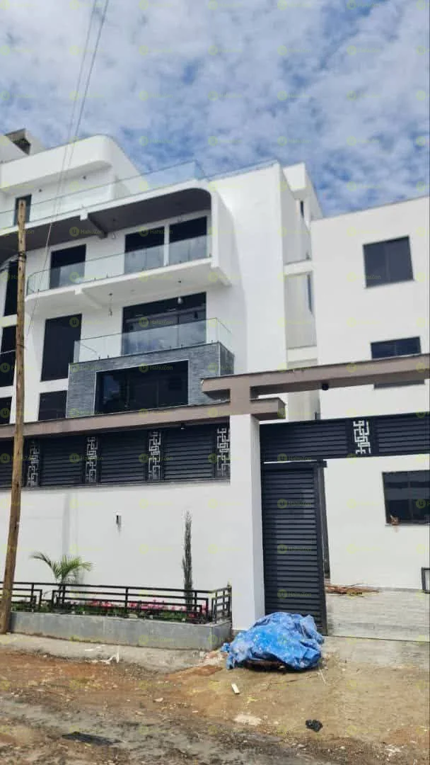 475 ካሬ የሚሸጥ ቤት በአያት