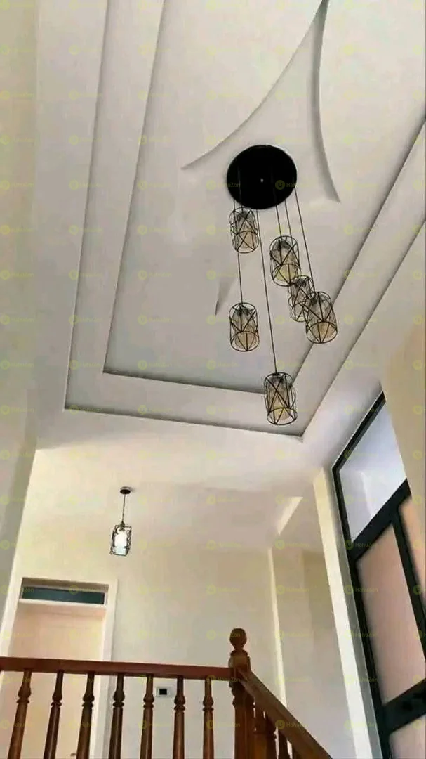 250 ካሬ የሚሸጥ  G+2 ቤት በአያት