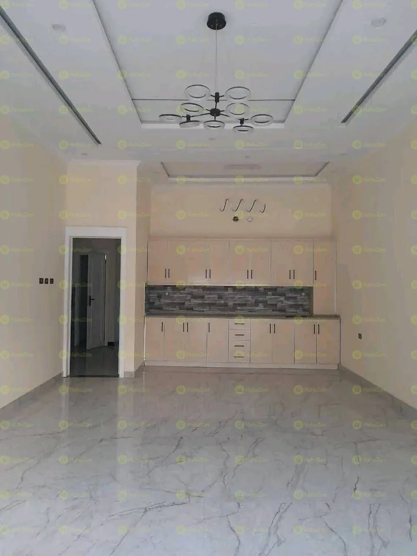 225 ካሬ የሚሸጥ ቪላ ቤት በሰሚት