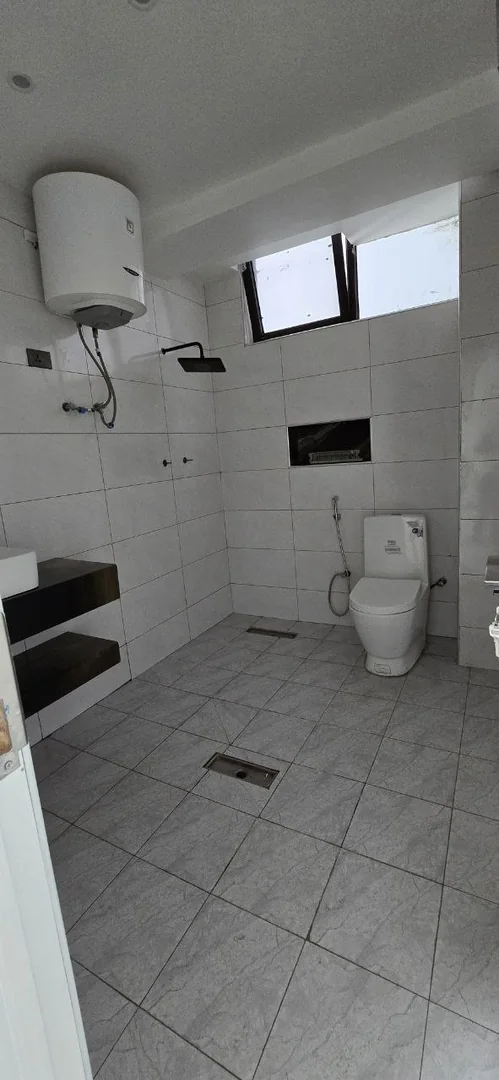 140 ካሬ የሚሸጥ አፓርታማ በአያት