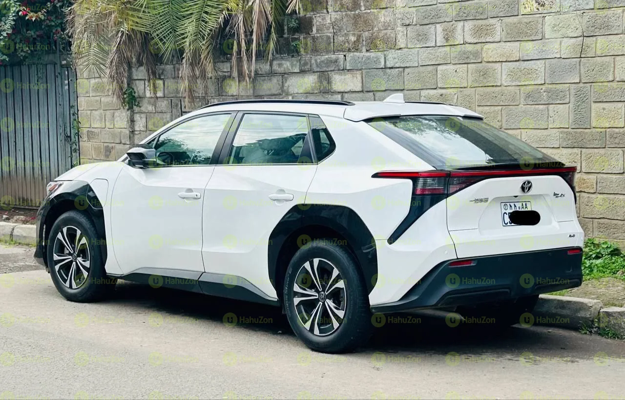 2023 Model-Toyota Bz4x 4WD