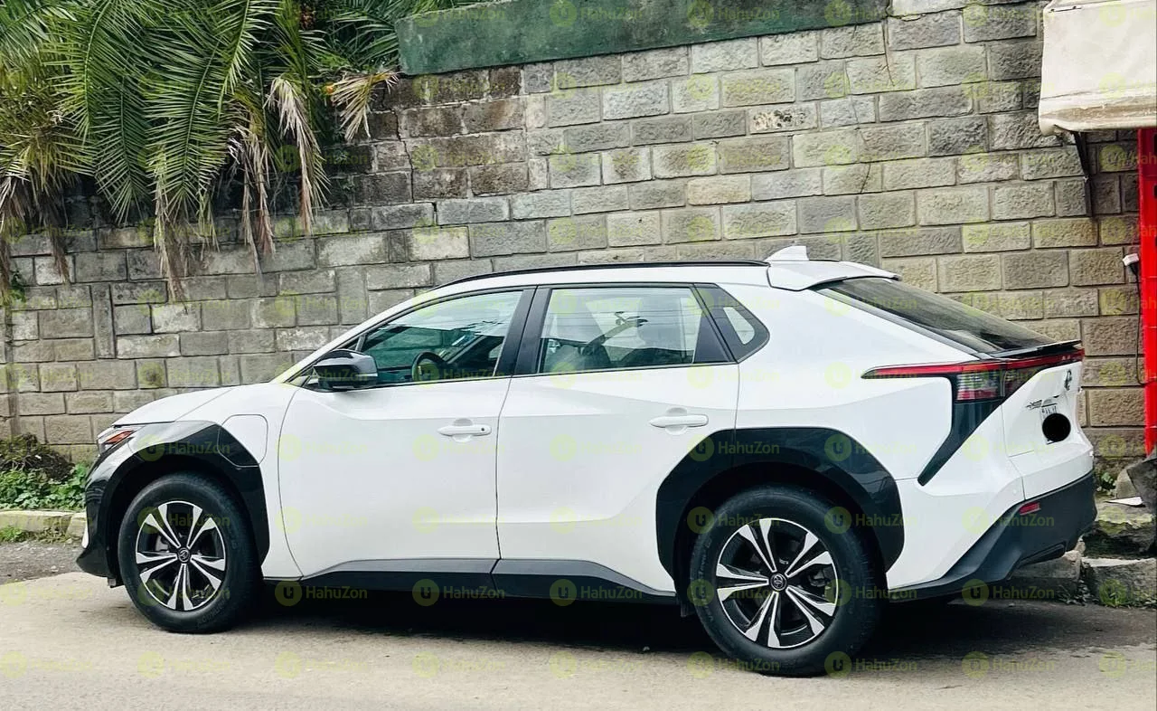 2023 Model-Toyota Bz4x 4WD