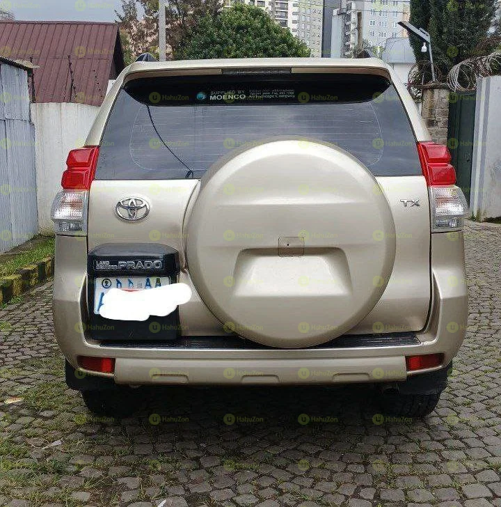 2011 Model-Toyota Land Cruiser Prado