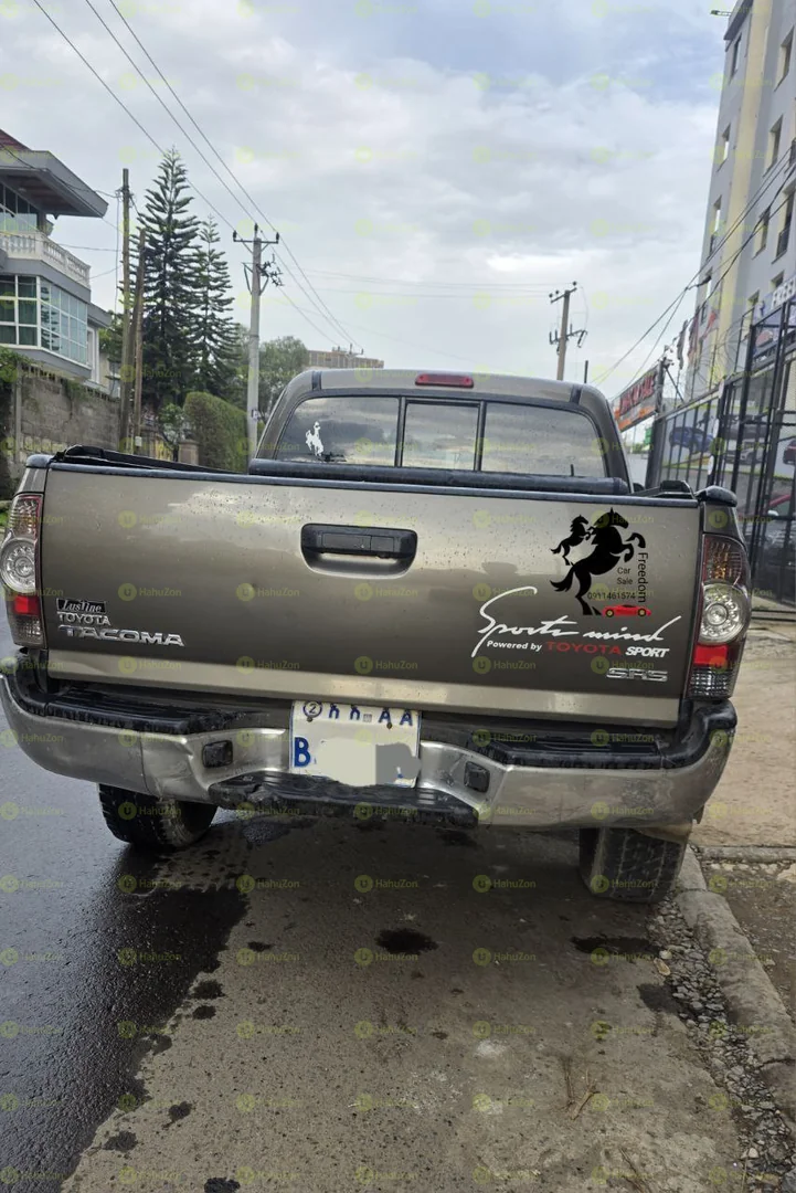 2014 Model-Toyota Tacoma