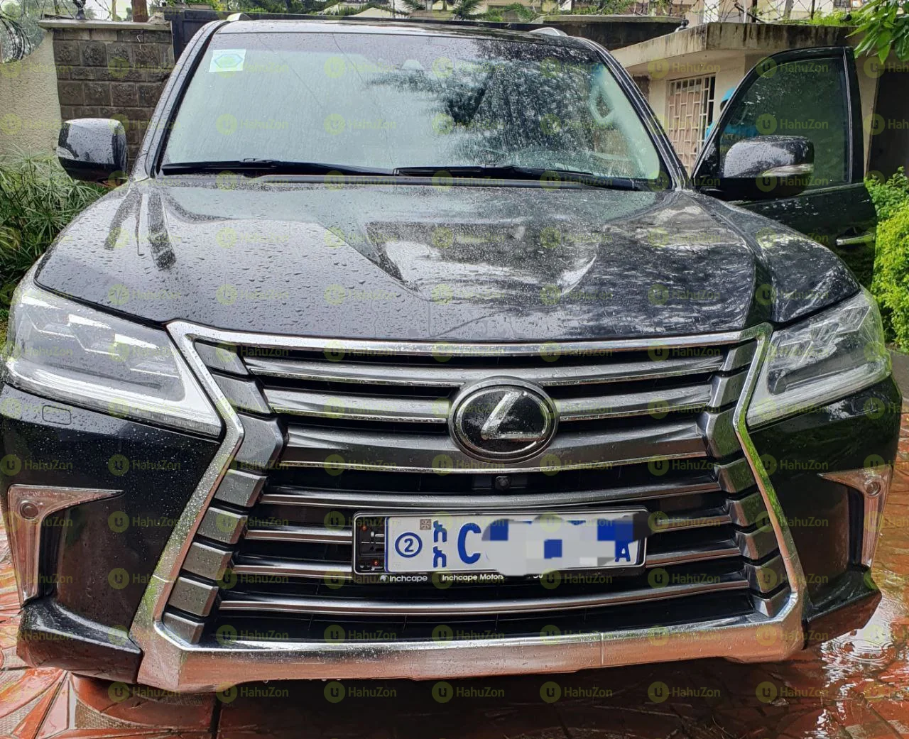 2020 Model-Lexus LX570