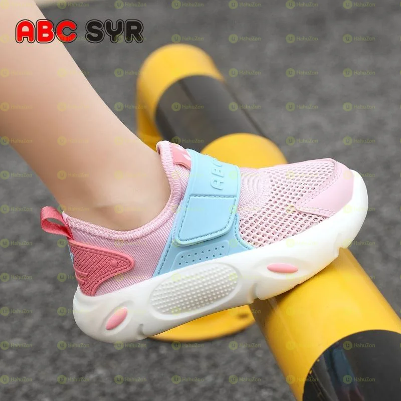 Breathable Mesh Soft Sole Casual Shoes