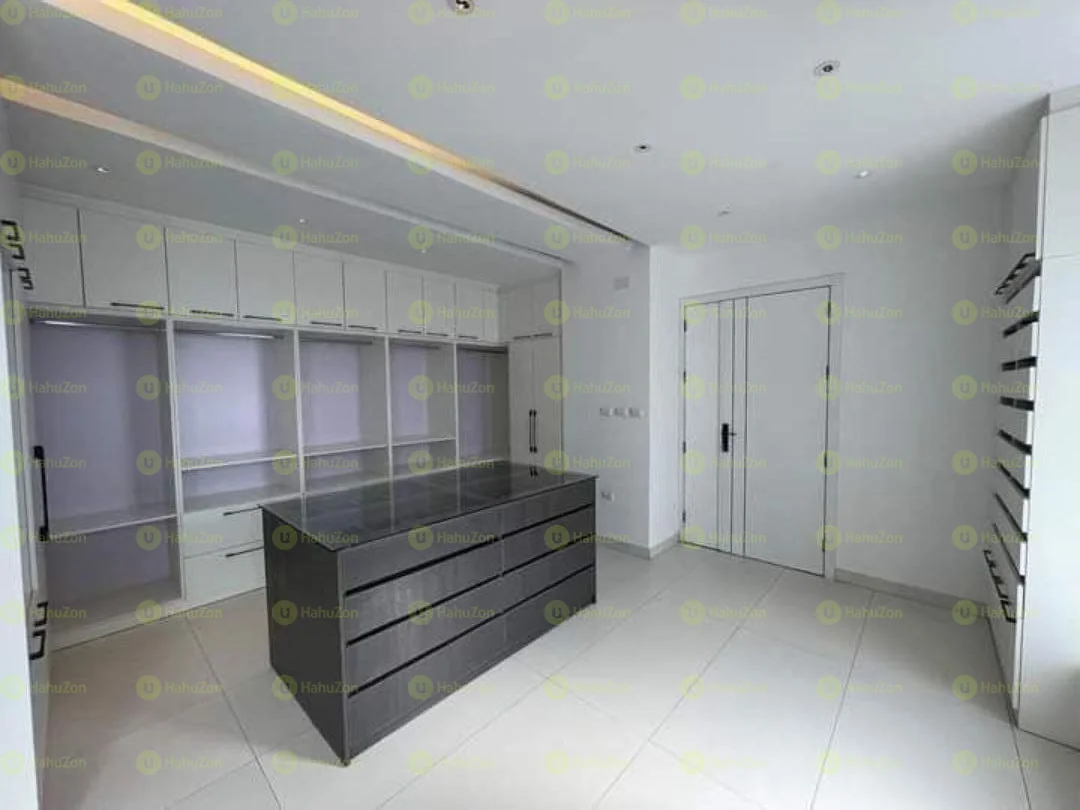 750 ካሬ የሚሸጥ ዘመናዊ ቪላ ቤት በወሰን