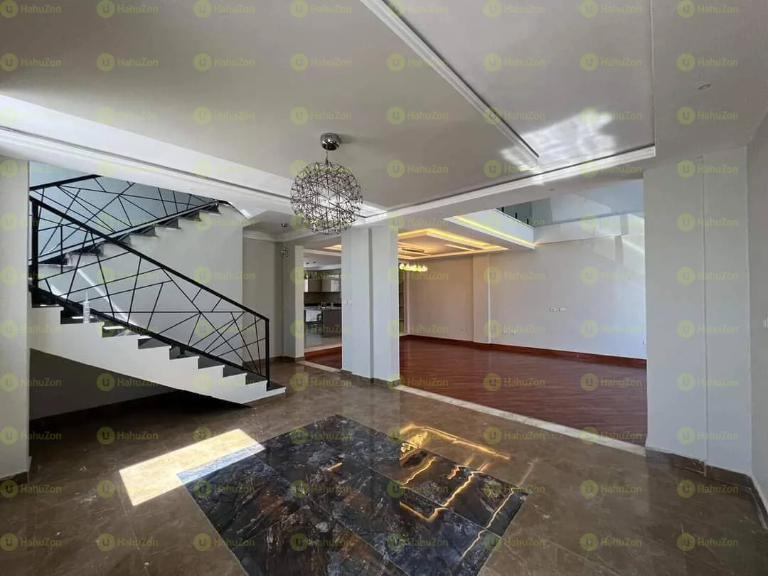 250 ካሬ የሚሸጥ G+2 ቤት በሰሚት