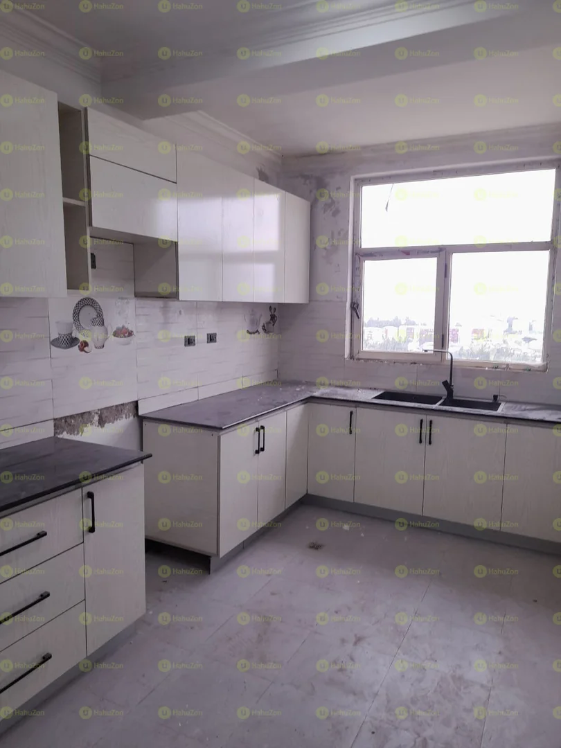 115 ካሬ የሚሸጥ አፓርትመንት በሰሚት 72