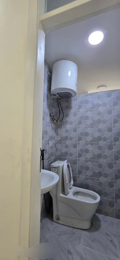 83 ካሬ የሚሸጥ40/60 በአያት 49