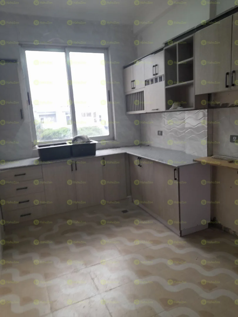 115 ካሬ የሚሸጥ አፓርትመንት በሰሚት 72