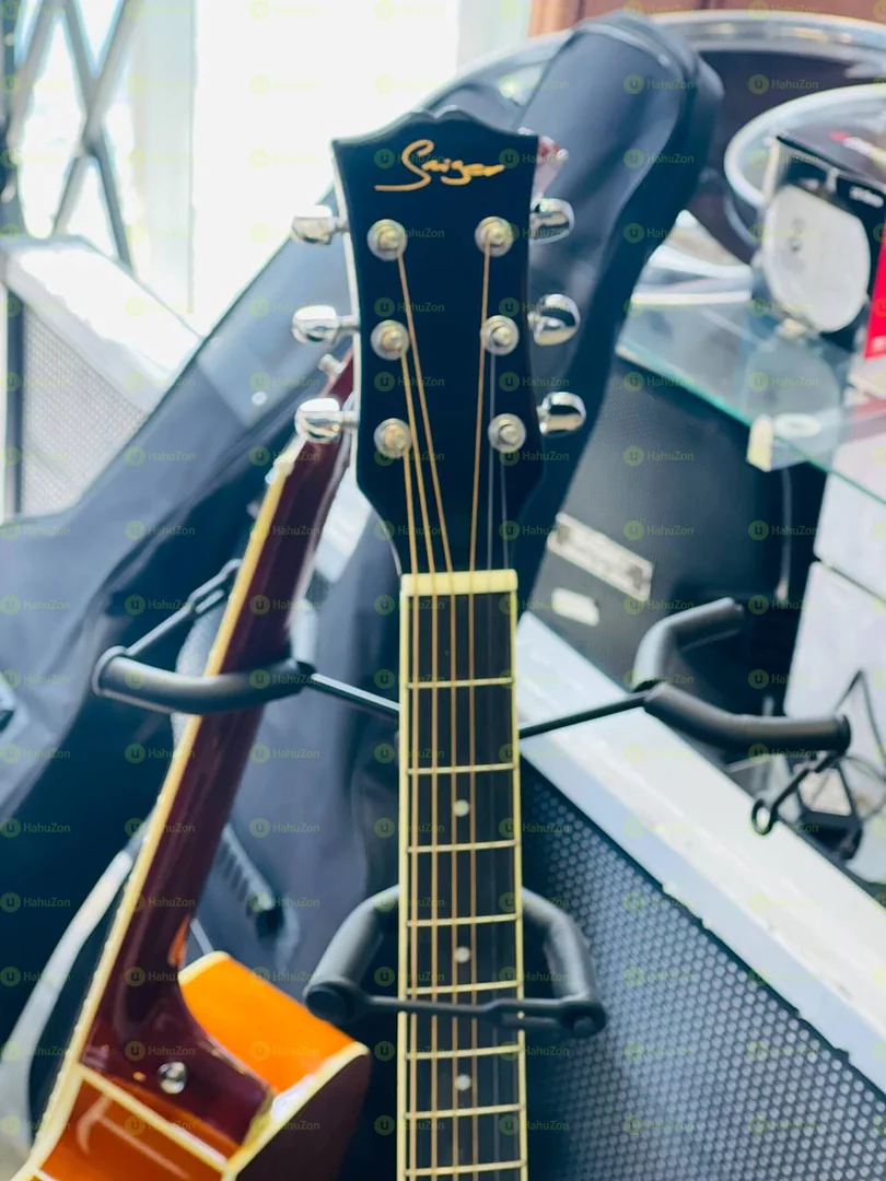 Ibanez 5 String Base Guitar