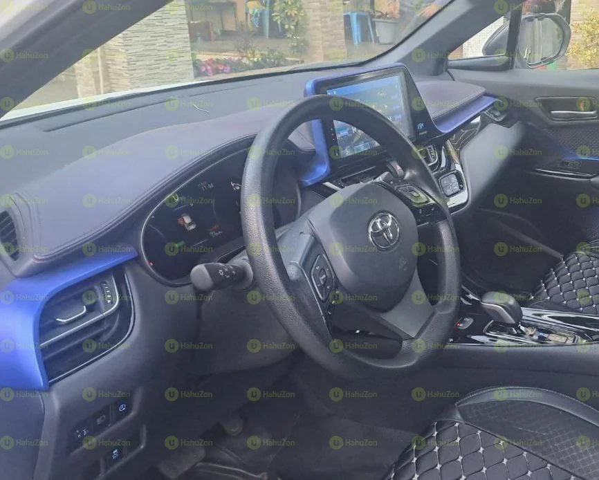 2022 Model-Toyota Ch-R Izoa