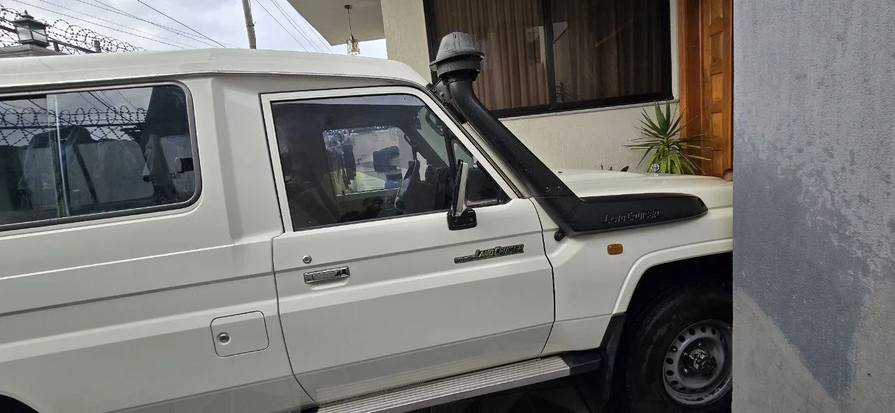 2018 Model-Toyota V8 Land Cruiser Long Base