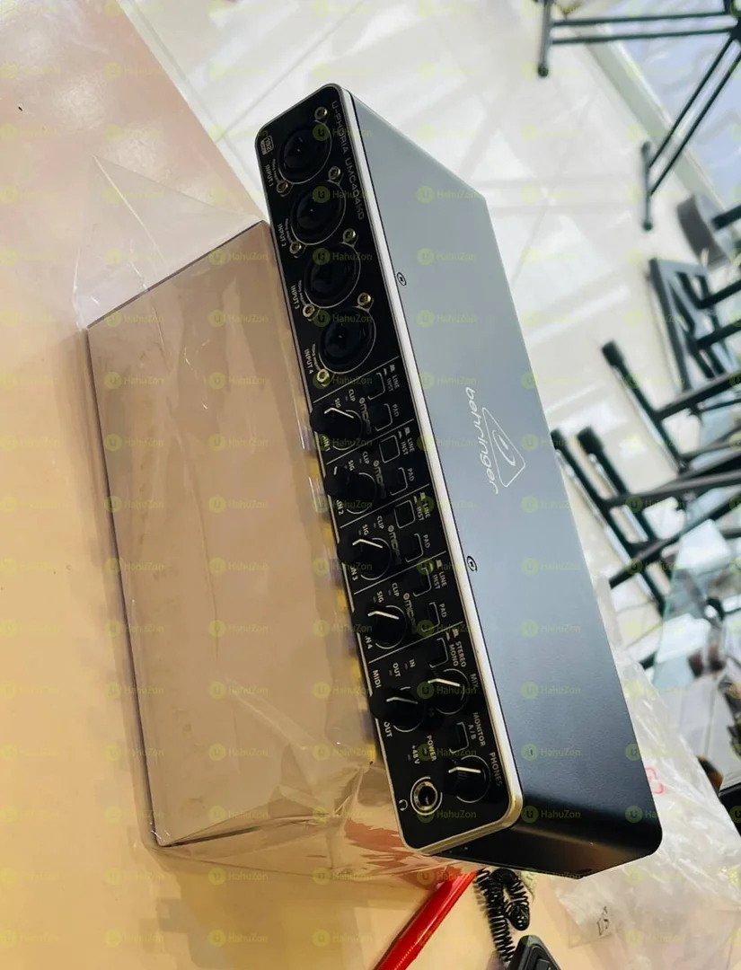 Behringer UMC404HD Sound Card