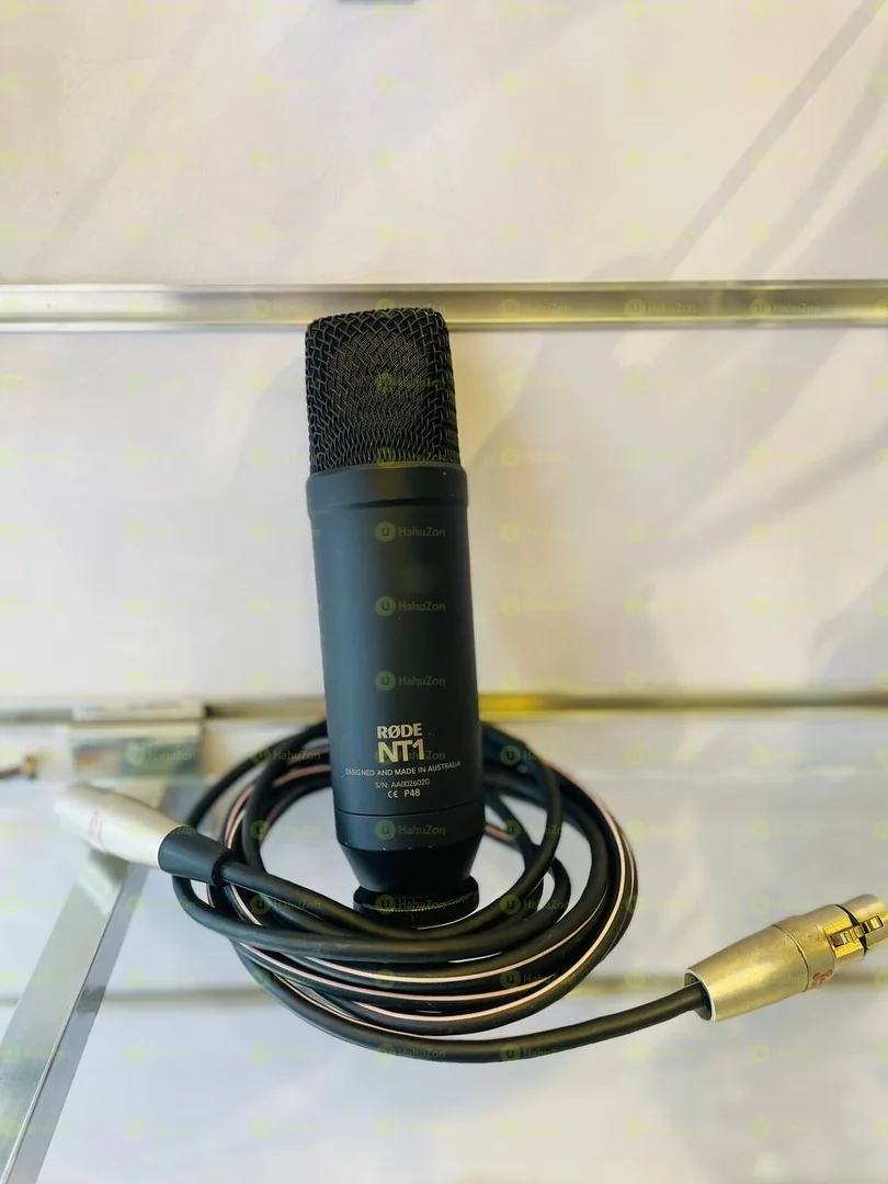 Rode NT1 Studio Condensor Mic