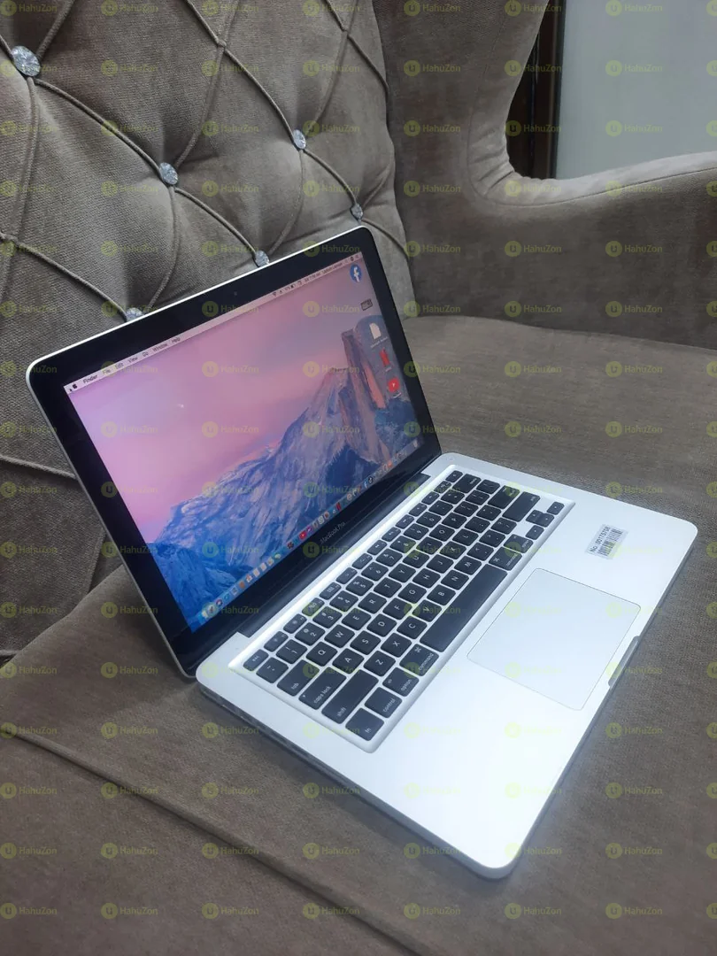 Macbook Pro Mid 2012 Laptop