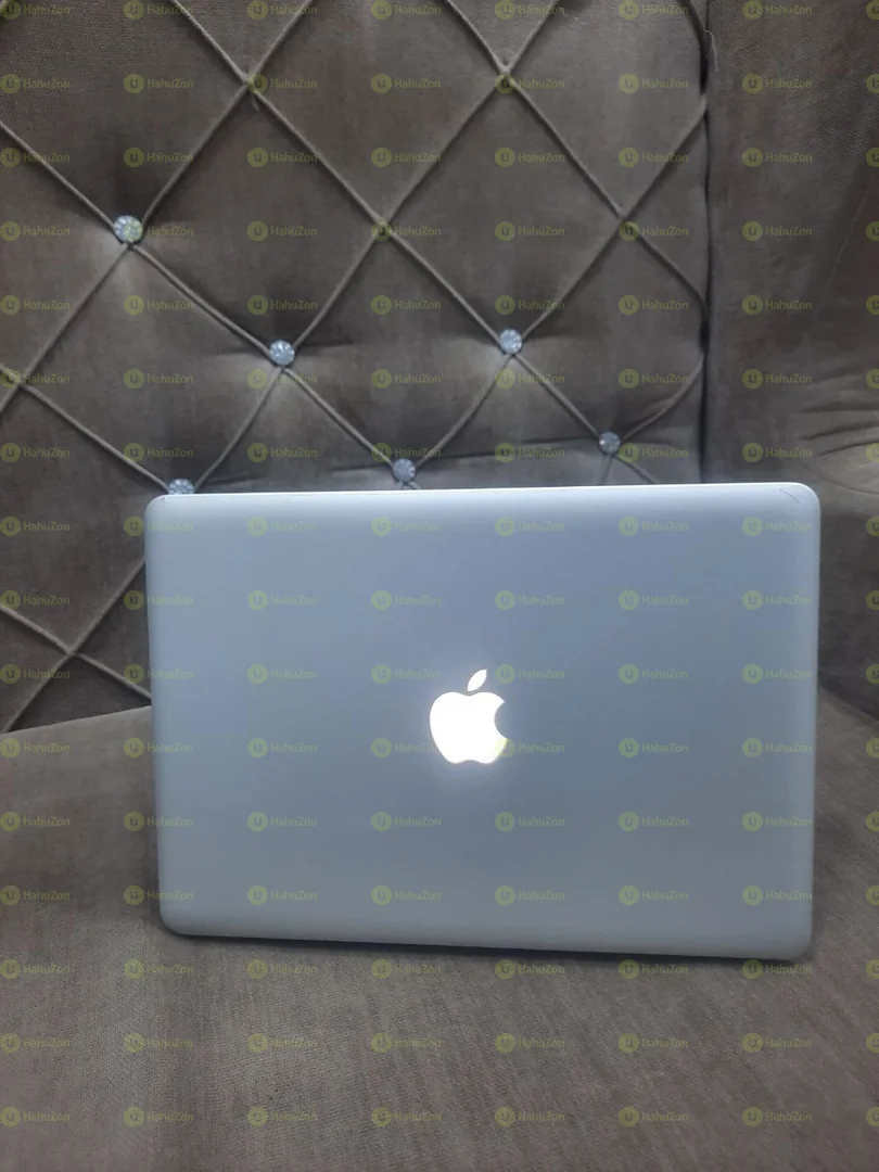 Macbook Pro Mid 2011 Laptop