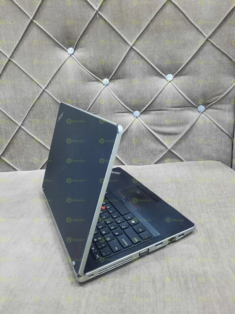 Lenovo Lenovo  Celeron cpu U7300 Processor Laptop