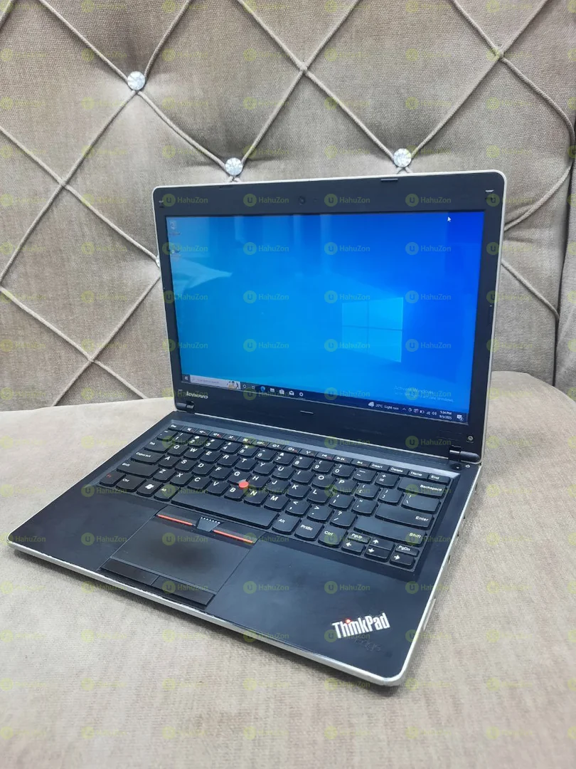 Lenovo Lenovo  Celeron cpu U7300 Processor Laptop