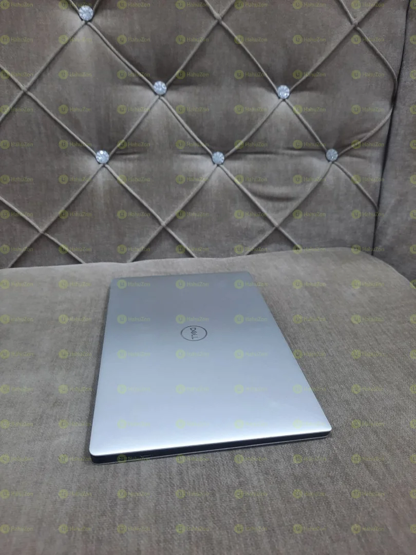 Dell Xps 13 9370 Core i5 8th Generation Laptop